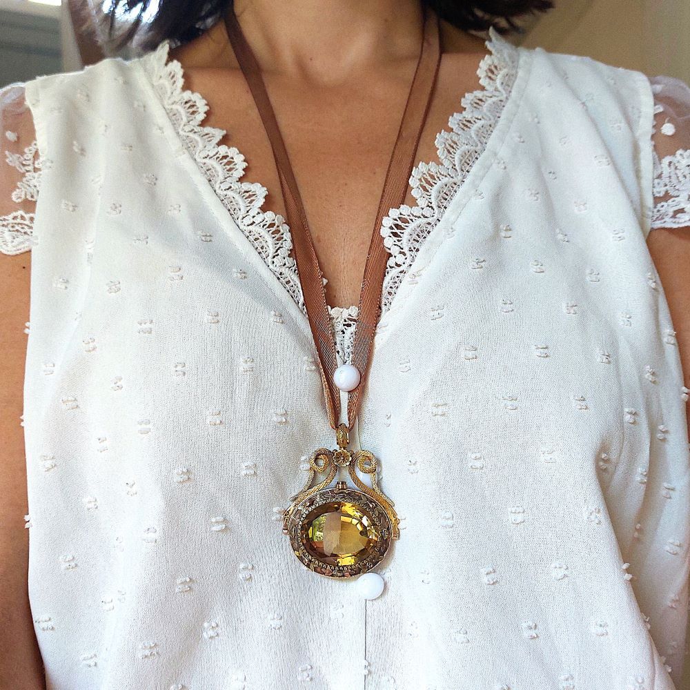 Pendentif en or jaune et citrine - Castafiore