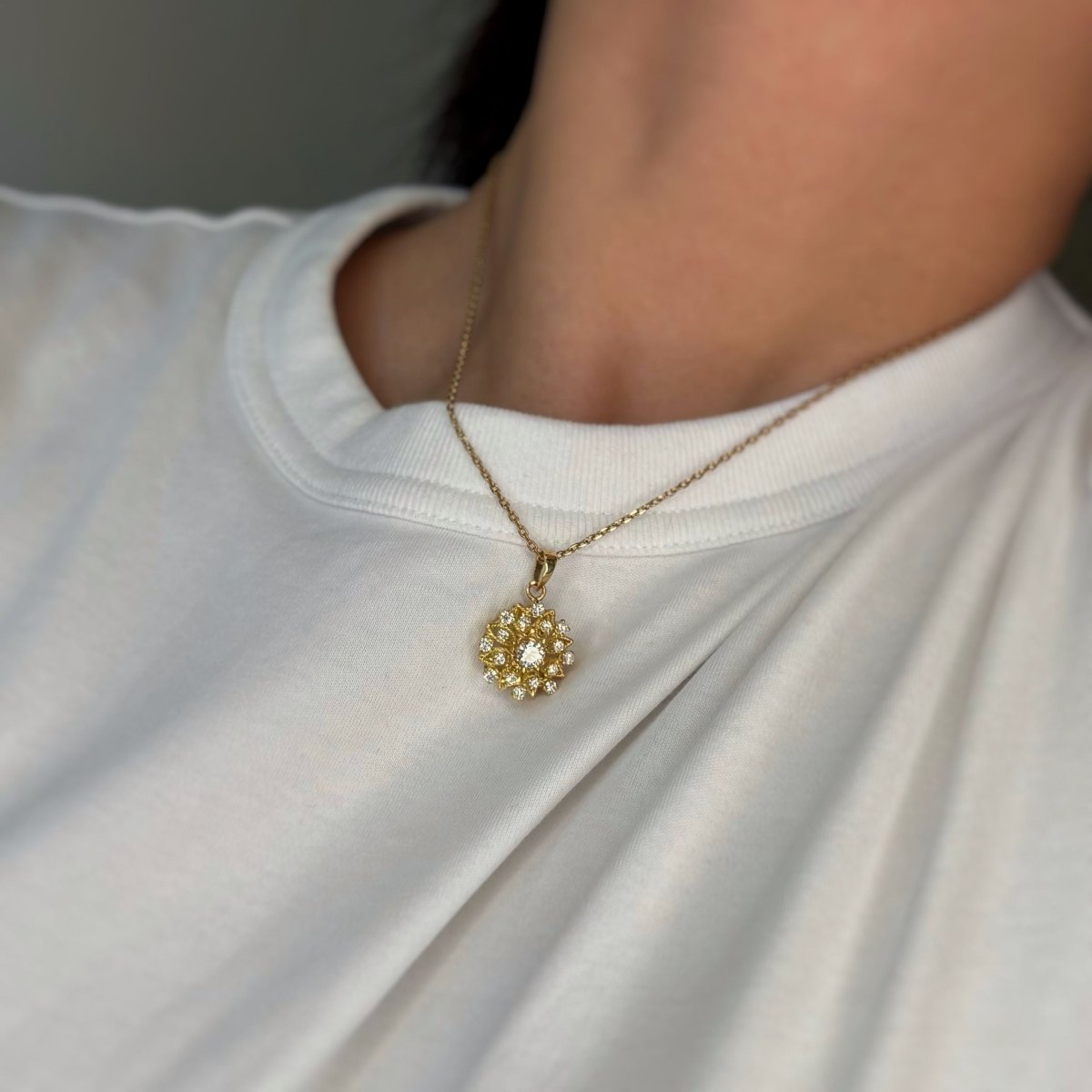 Pendentif en or jaune et diamants - Castafiore