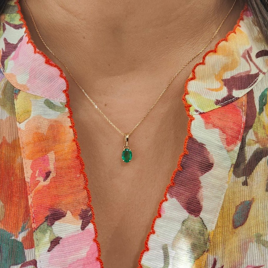 Pendentif en or jaune et émeraude - Castafiore