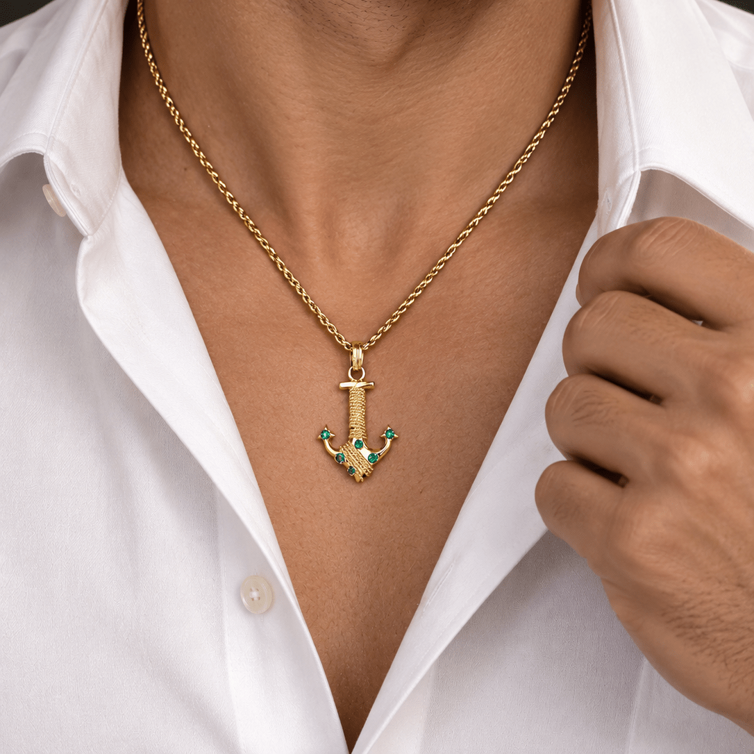 Pendentif en or jaune et émeraudes - Castafiore