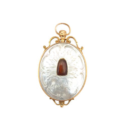 Pendentif en or jaune et nacre - Castafiore