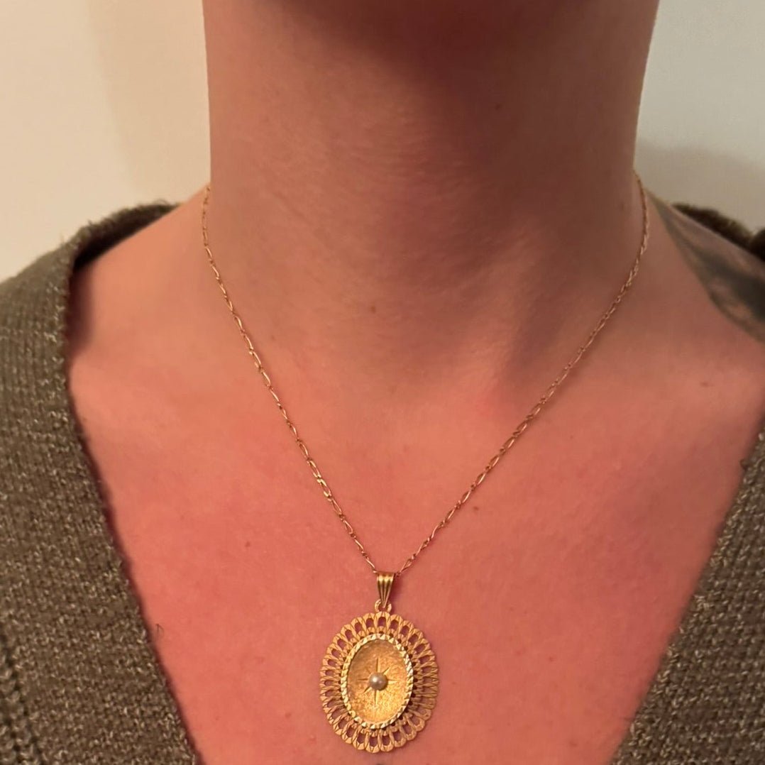 Pendentif en or jaune et perle - Castafiore