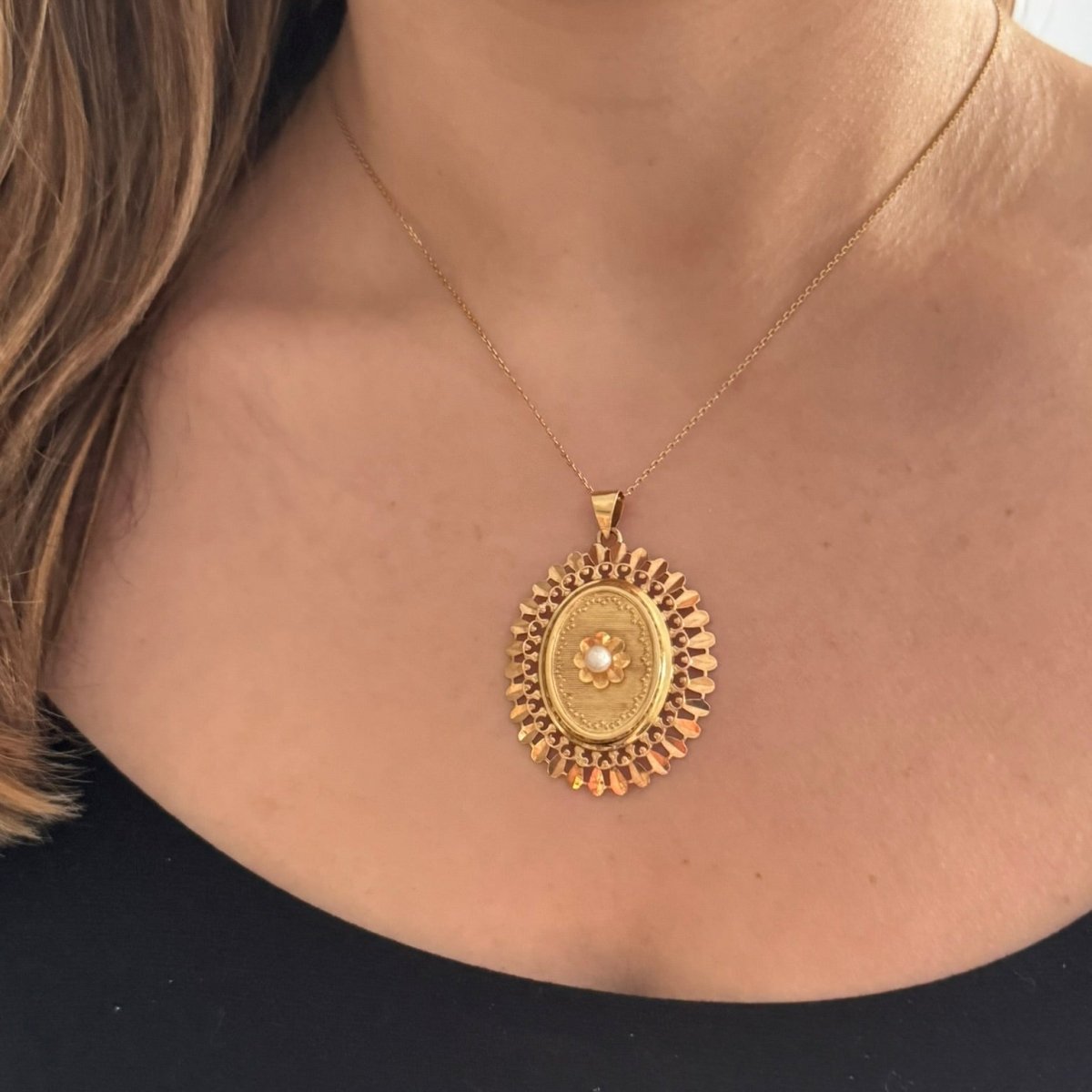 Pendentif en or jaune, or rose et perle - Castafiore