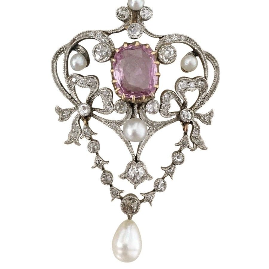 Pendentif en or jaune, platine, perle, saphir et diamants - Castafiore