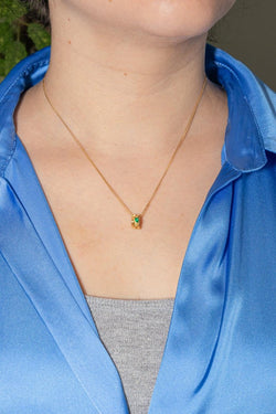 Pendentif GUCCI "Ouroboros" en or jaune et émeraude - Castafiore