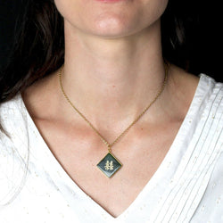Pendentif JADE Caractère chinois en or jaune - Castafiore
