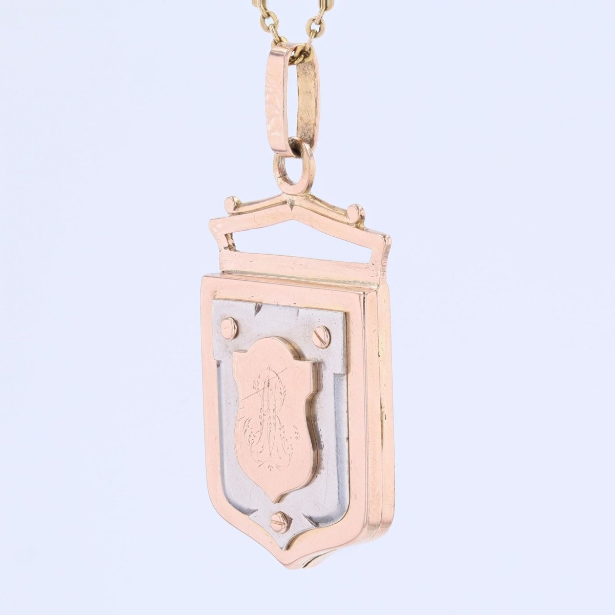 Pendentif médaillon ancien écusson en or rose et or blanc - Castafiore
