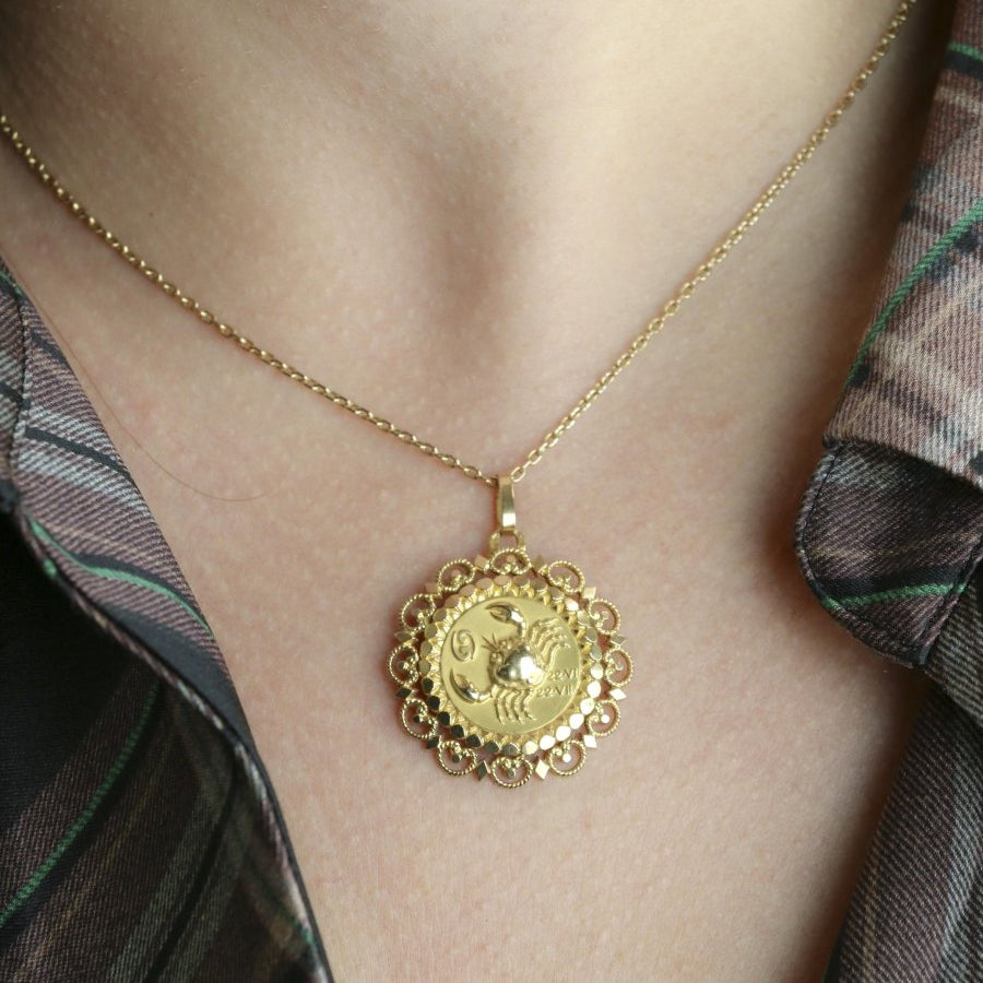 Pendentif PERROUD Signe zodiaque en or jaune - Castafiore