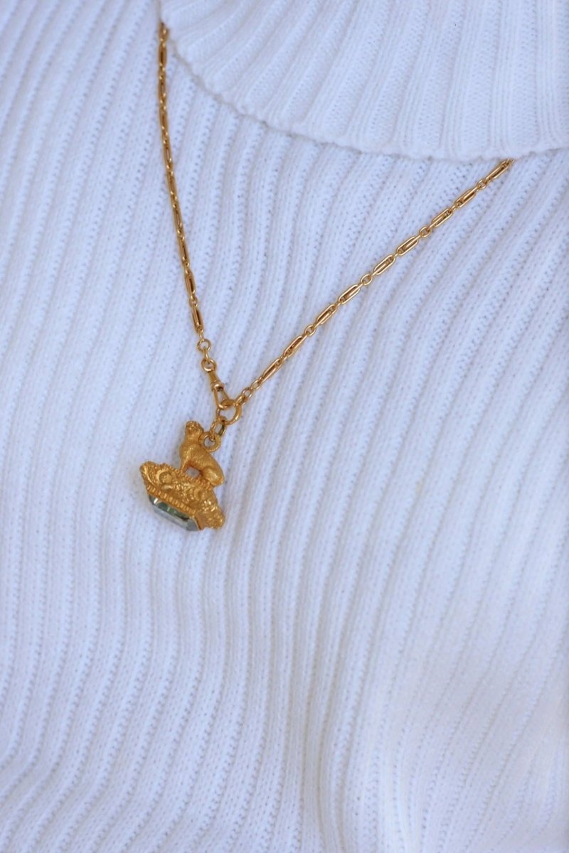 Pendentif, sceau Ancien, lion en or et aigue marine - Castafiore