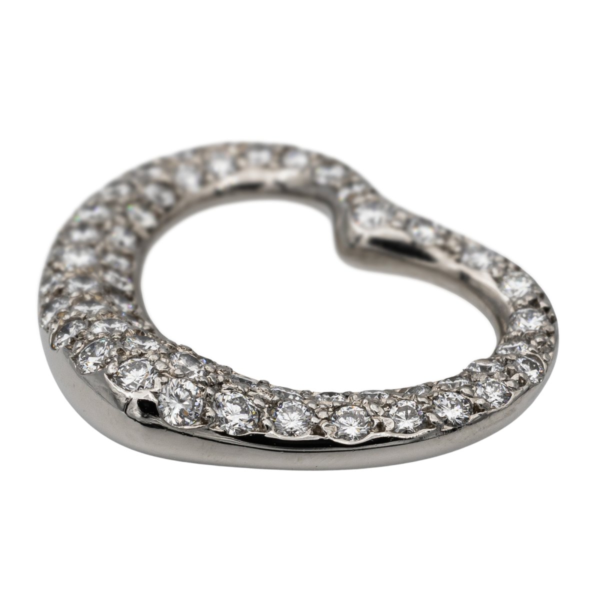 Pendentif TIFFANY & CO Open Heart en platine et diamants - Castafiore