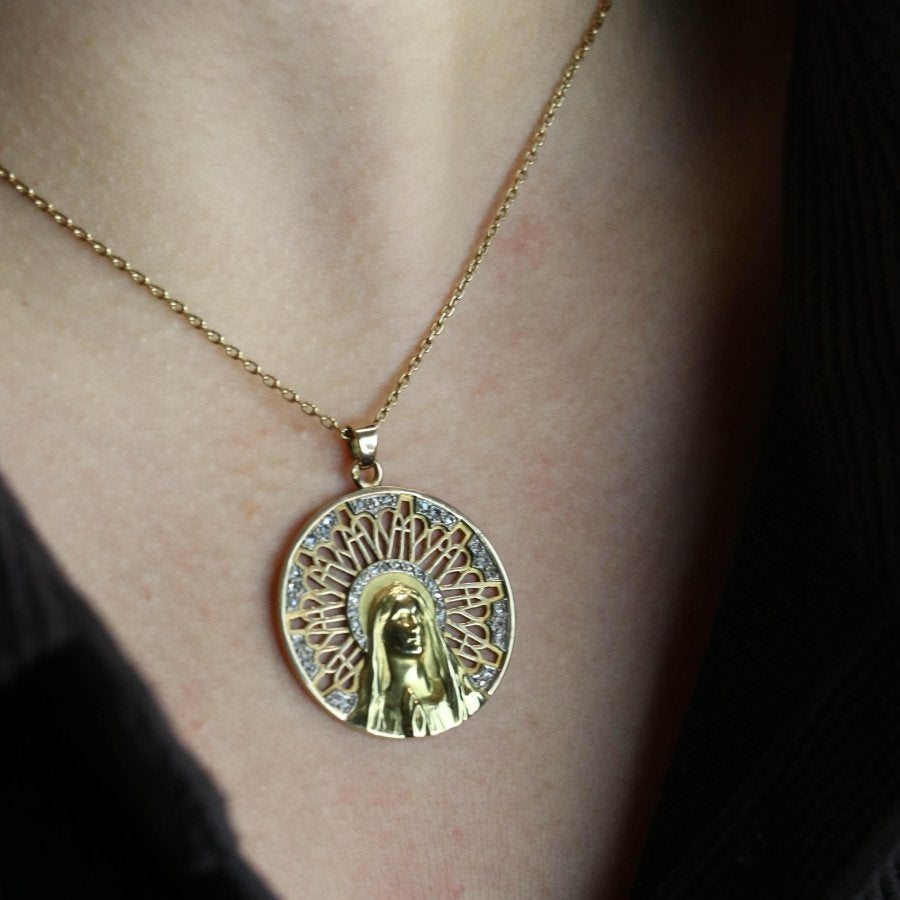 Pendentif VERNON Vierge art nouveau en or jaune et diamants taille rose - Castafiore