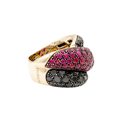 Bague Damiani «Gomitolo», diamants noirs et rubis.