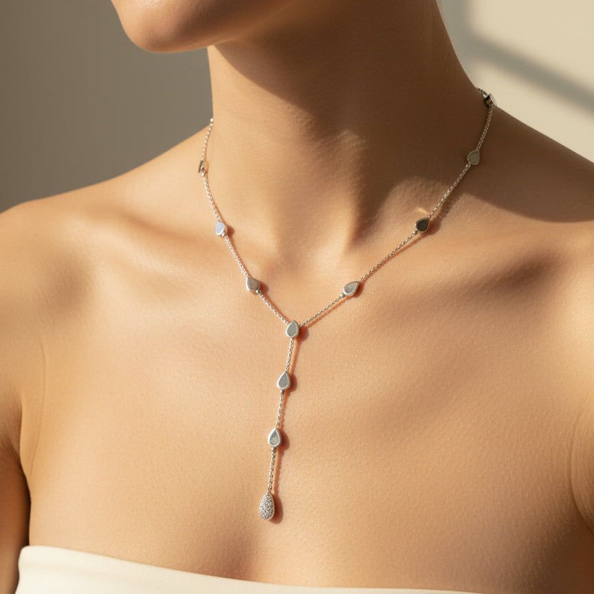 Piaget - Collier « Lucea » Or blanc et Diamants - Castafiore