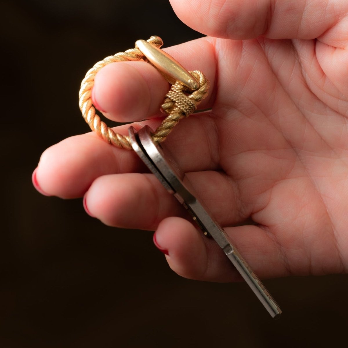 Porte - clés VAN CLEEF & ARPELS Cordage en or jaune - Castafiore