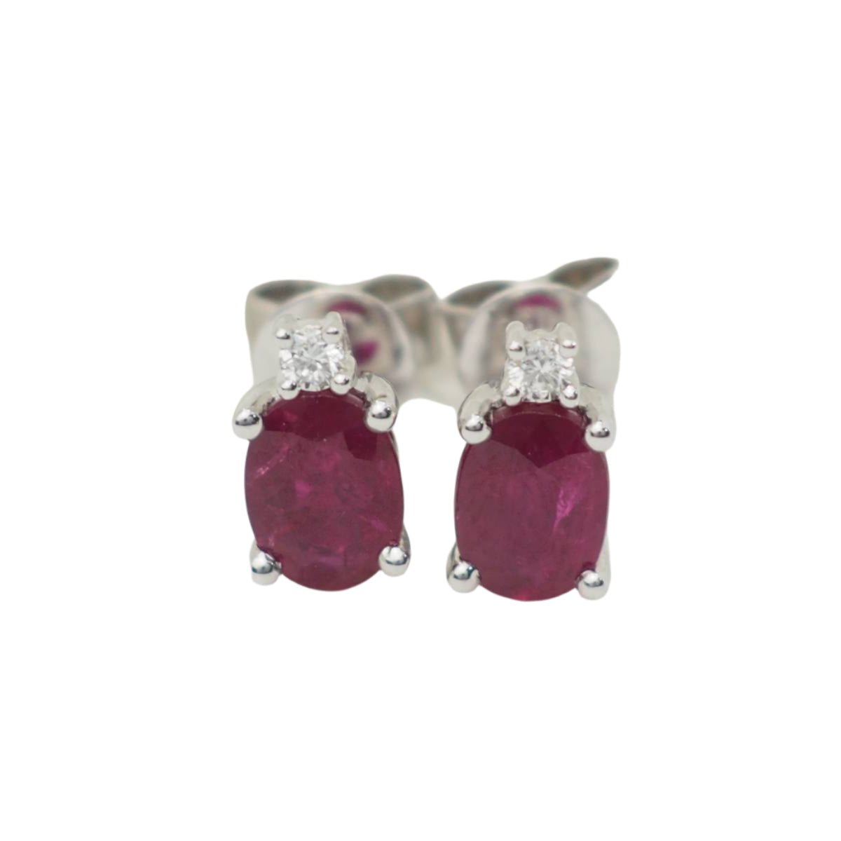 Puces d'oreilles en or blanc, rubis et diamants - Castafiore
