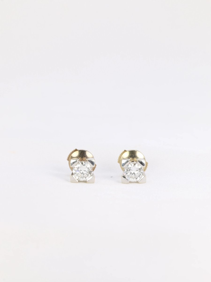 Puces d’oreilles vintage en or blanc et diamants ronds 1,1 carats - Castafiore