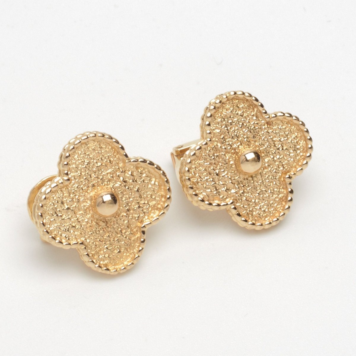 RARE Boucles d’oreilles Van Cleef & Arpels Magic Alhambra - Castafiore