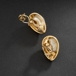 REPOSSI Boucles d'oreilles gouttes en or jaune 18K ornée de perles baroque. - Castafiore