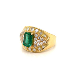 Retro Colombian Emerald Diamond Cocktail Ring - Castafiore