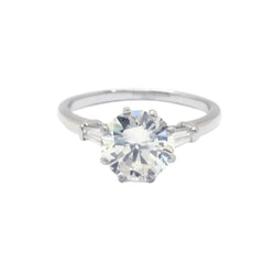 Solitaire - 2.36 carats - Castafiore