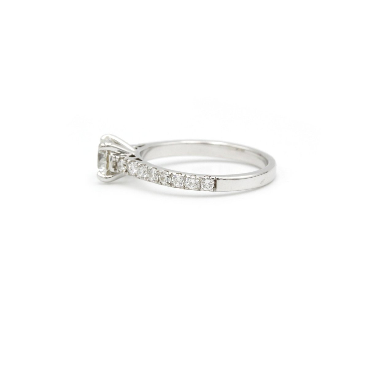 Solitaire accompagné - 0,96 carat F SI2 - Castafiore