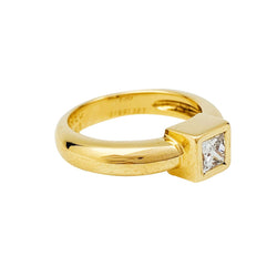 Solitaire Fred Paris diamant princesse, or jaune. - Castafiore