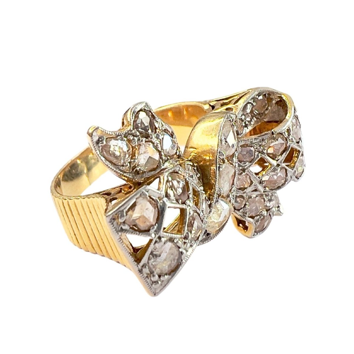 SORTIJA DISEÑO RETRO EPOCA 1940 de ORO y PLATINO con DIAMANTES - Castafiore