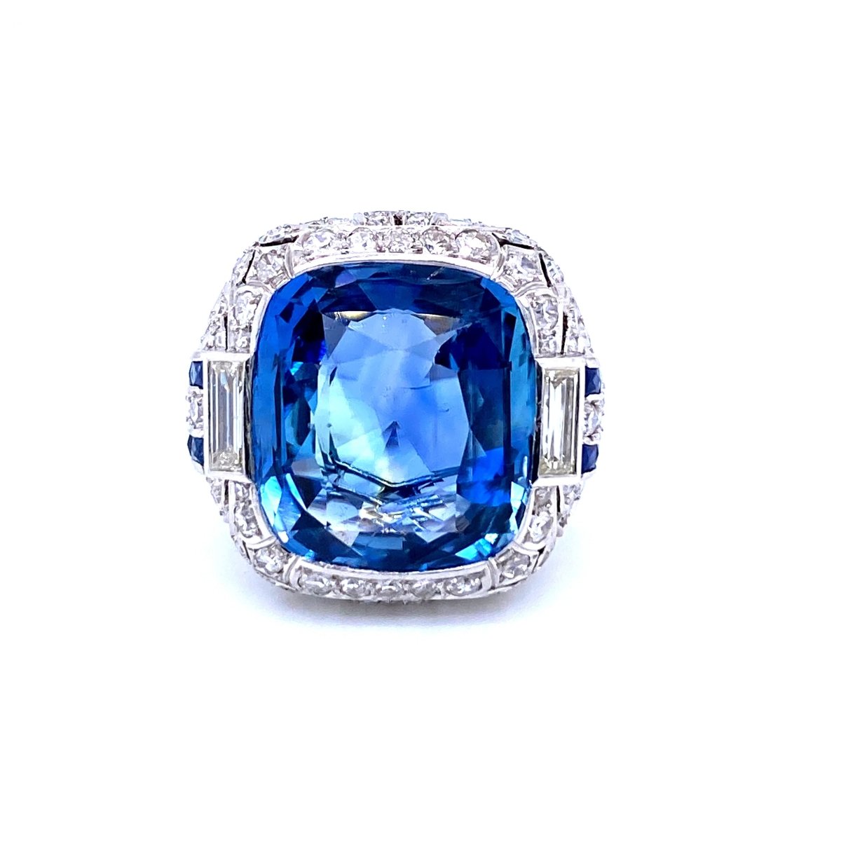 Ssef/Gubelin Certified 17 Carat Sapphire Art Deco Diamond Platinum Ring - Castafiore