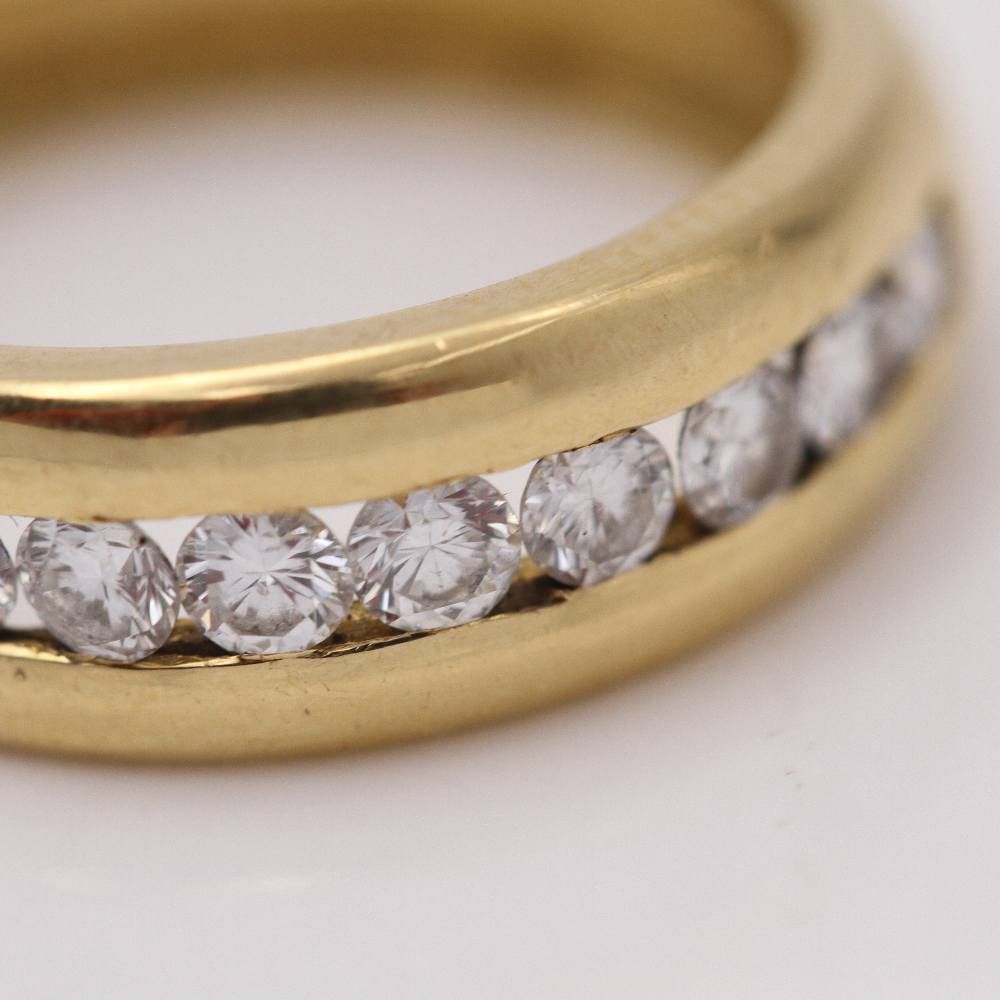 Support d'or 18 carats avec diamants - Castafiore