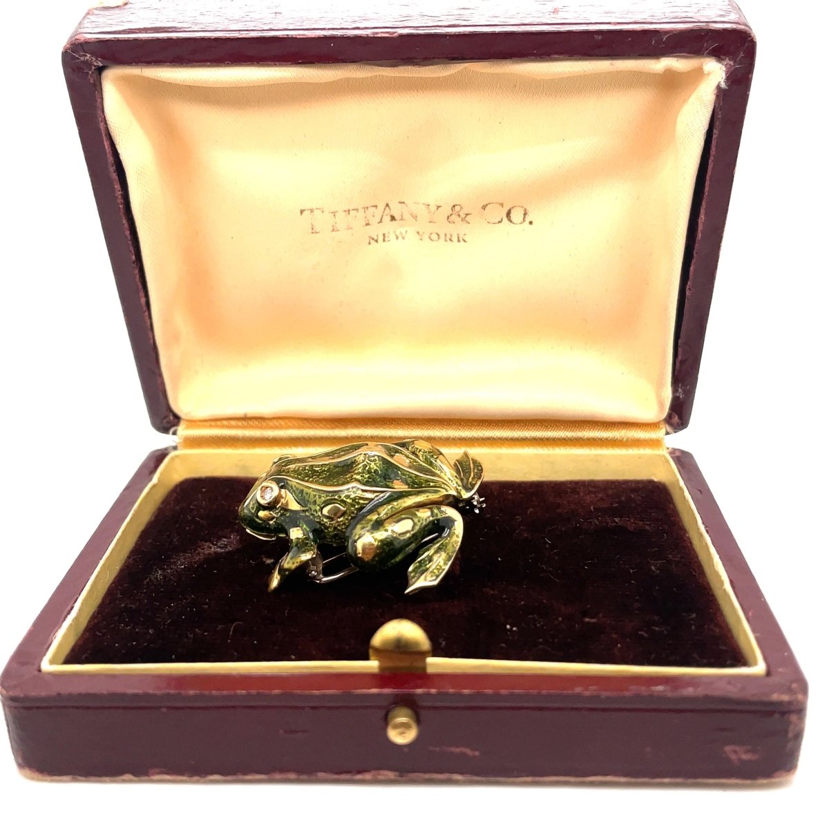 Tiffany & Co. Enamel and Diamond Frog Pendant/Brooch, 18 Karat Gold - Castafiore