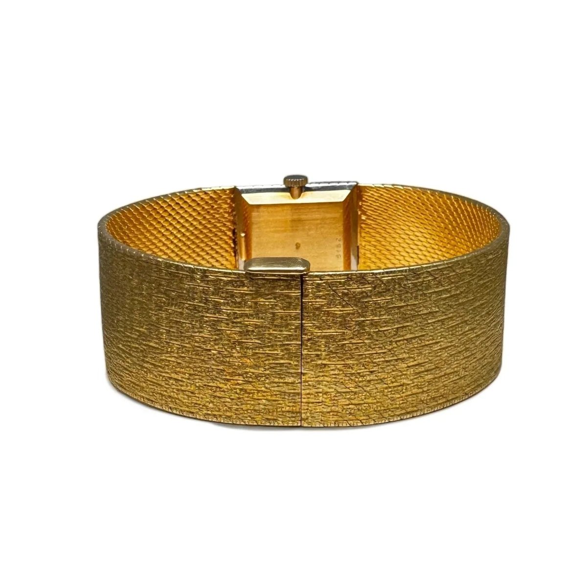 Vacheron Cosnstantin Montre bracelet de dame en or jaune pavée de diamants. - Castafiore