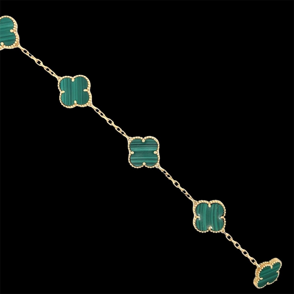 Van Cleef & Arpels Alhambra Green Malachite Gold Bracelet - Castafiore