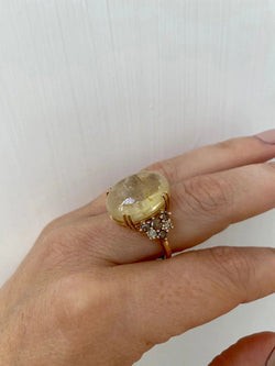 Vintage 32 Carat Natural Sapphire Diamond Cocktail Ring - Castafiore