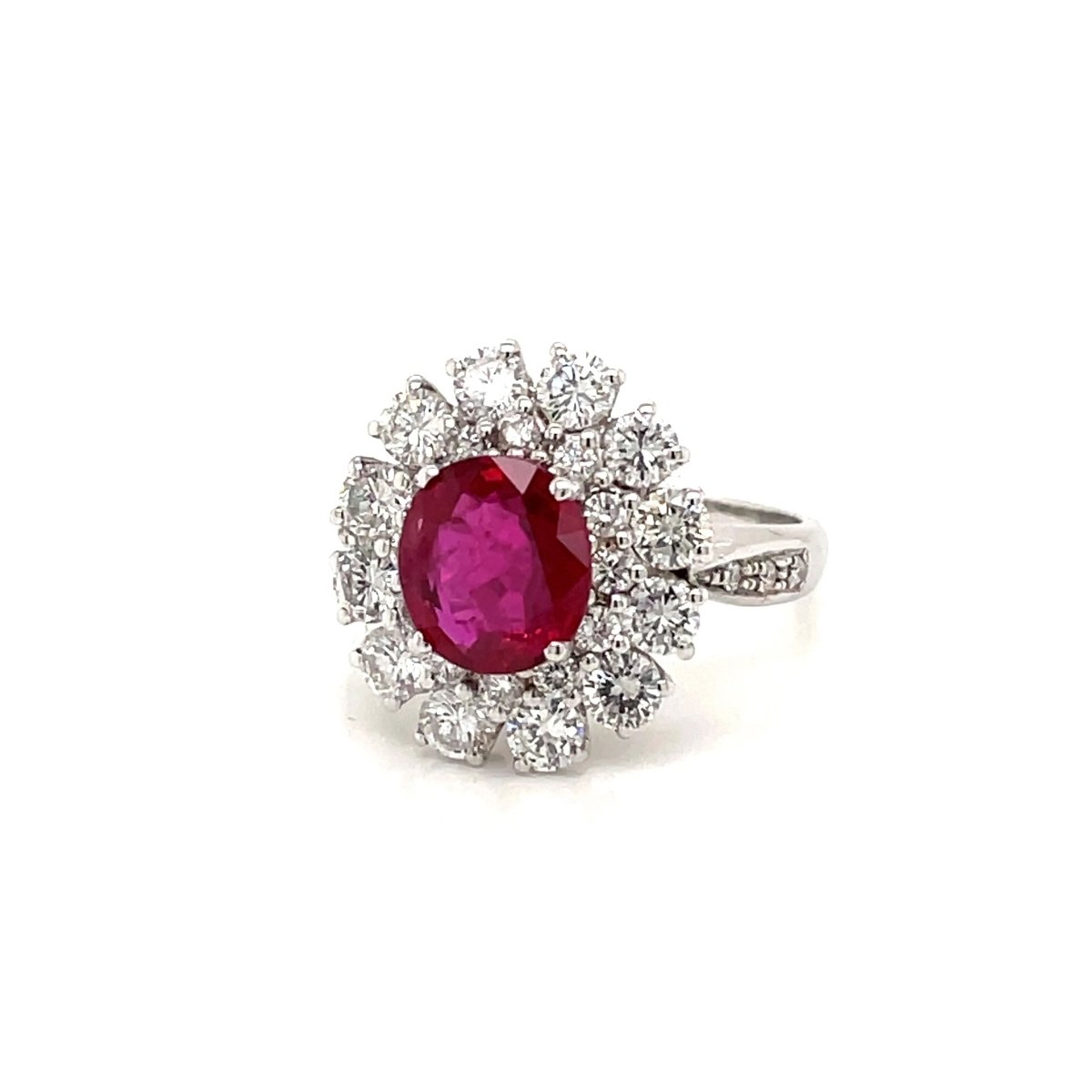 Vintage Ruby Diamond Gold Cluster Ring - Castafiore