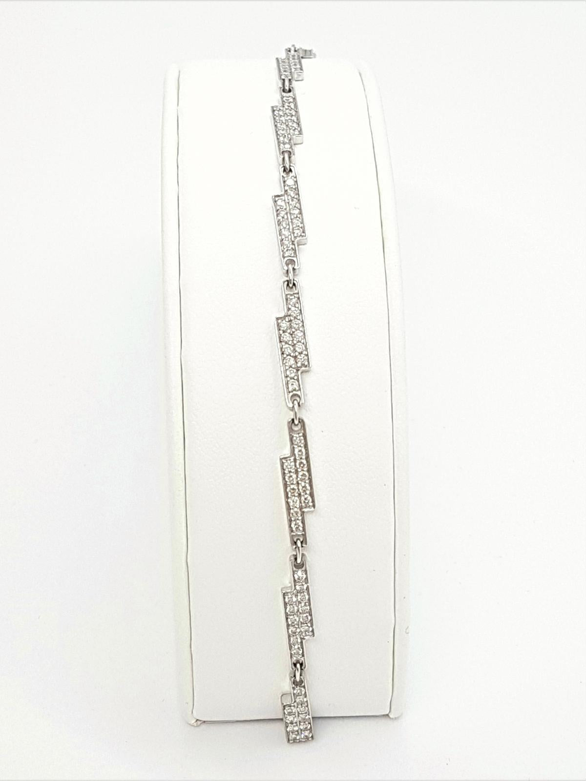 Bracelet DINH VAN "Seventies", en or blanc serti diamants