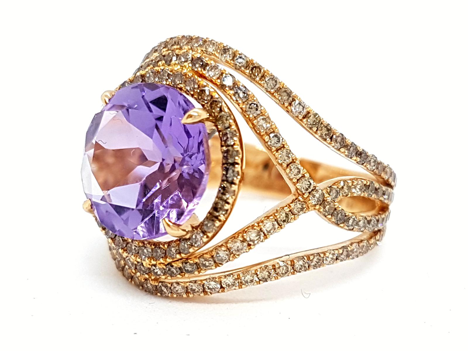 Bague ETERNAMÉ "Eternelle" en or jaune, améthyste et diamants