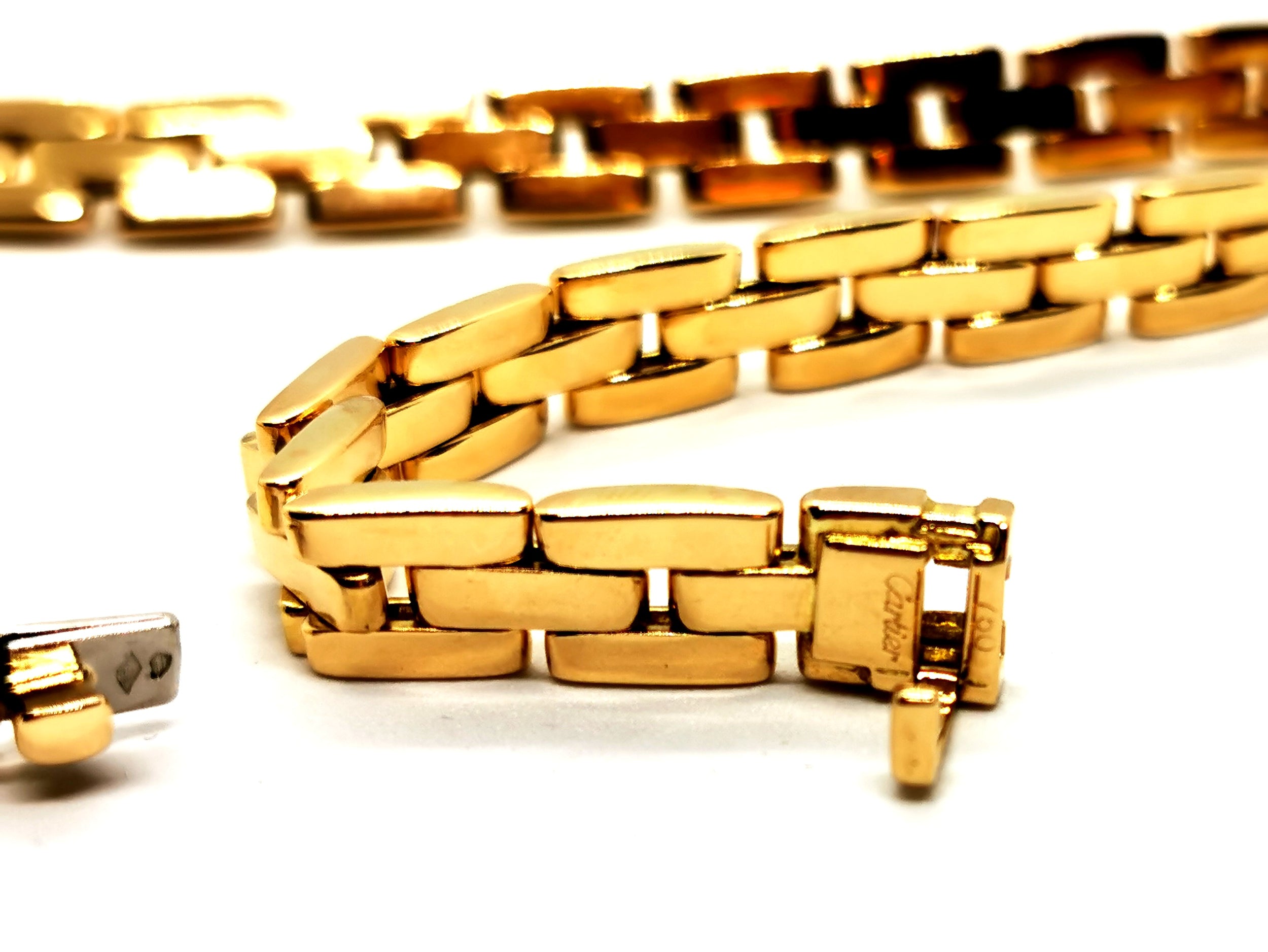 CARTIER Panthère link necklace in yellow gold
