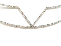 Graphic choker necklace in white gold and diamonds