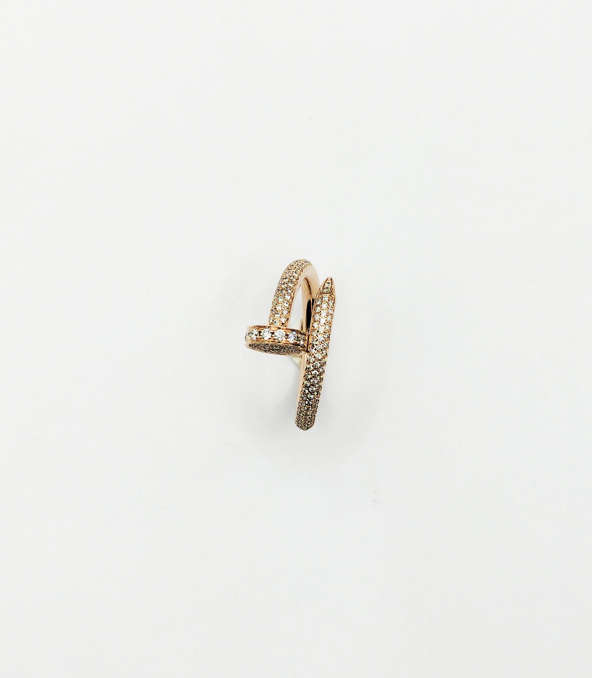 Bague CARTIER "Juste un clou" en or rose et diamants