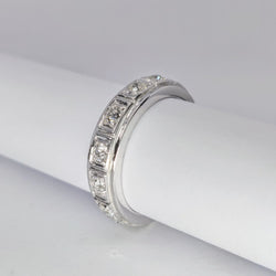 Alliance américaine en or blanc et diamants - Castafiore