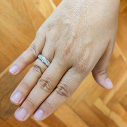 Alliance américaine en or blanc et diamants - Castafiore