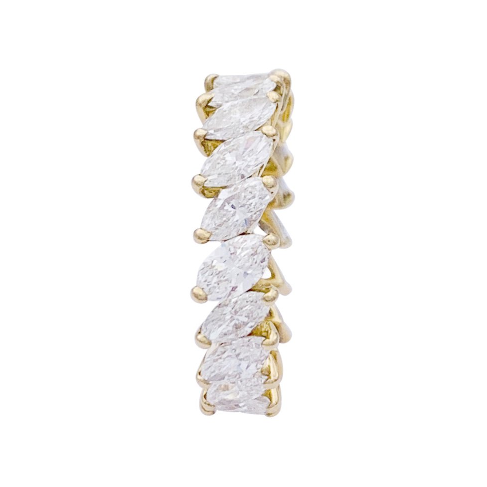 Alliance tour complet or jaune et diamants navettes. - Castafiore