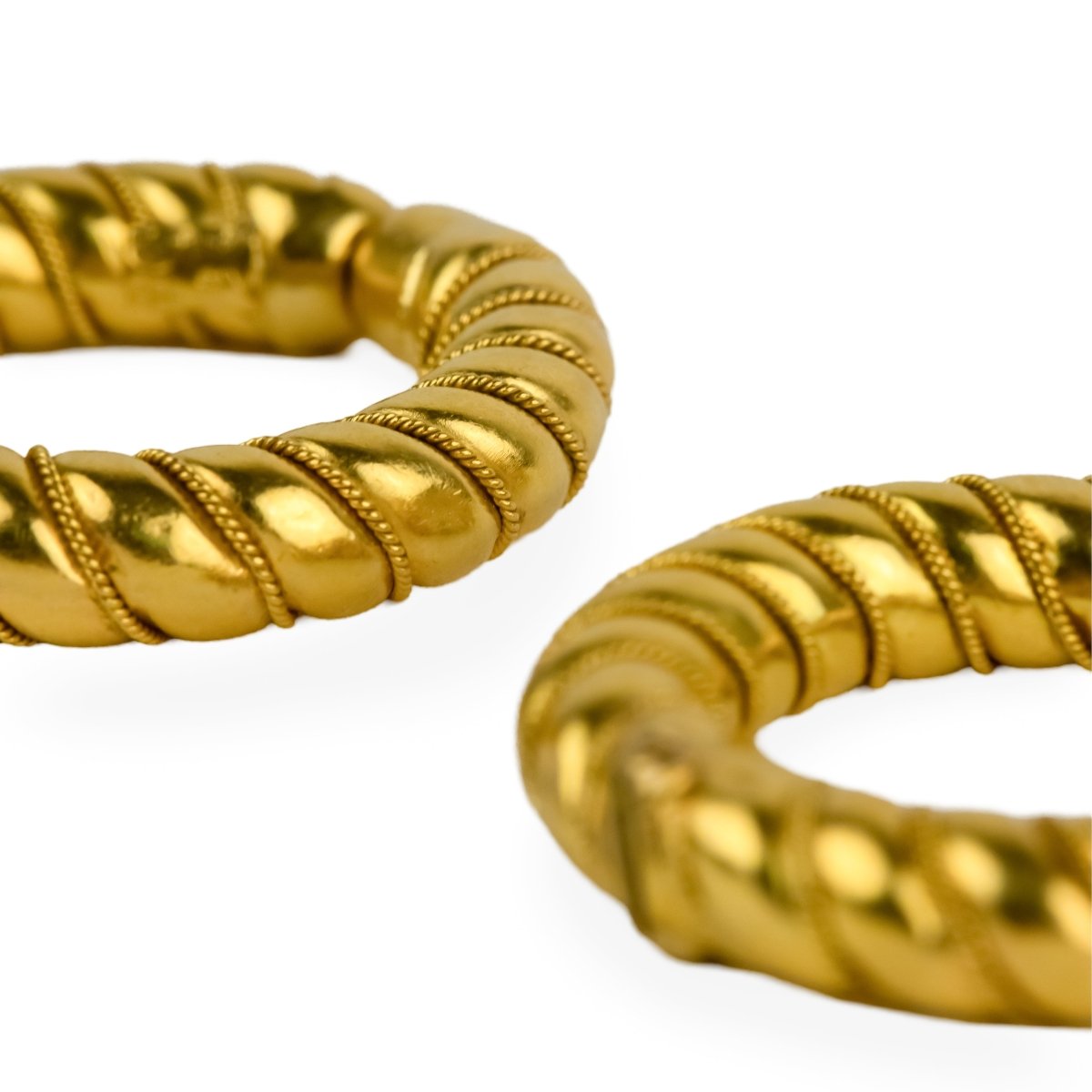 AVANT-PREMIÈRE - Boucles d'oreilles Créoles LALAOUNIS en or jaune - Castafiore