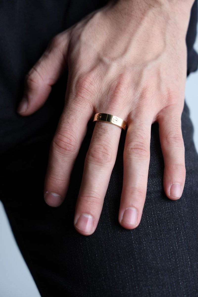 Bague Alliance CARTIER "Love" en or jaune - Castafiore