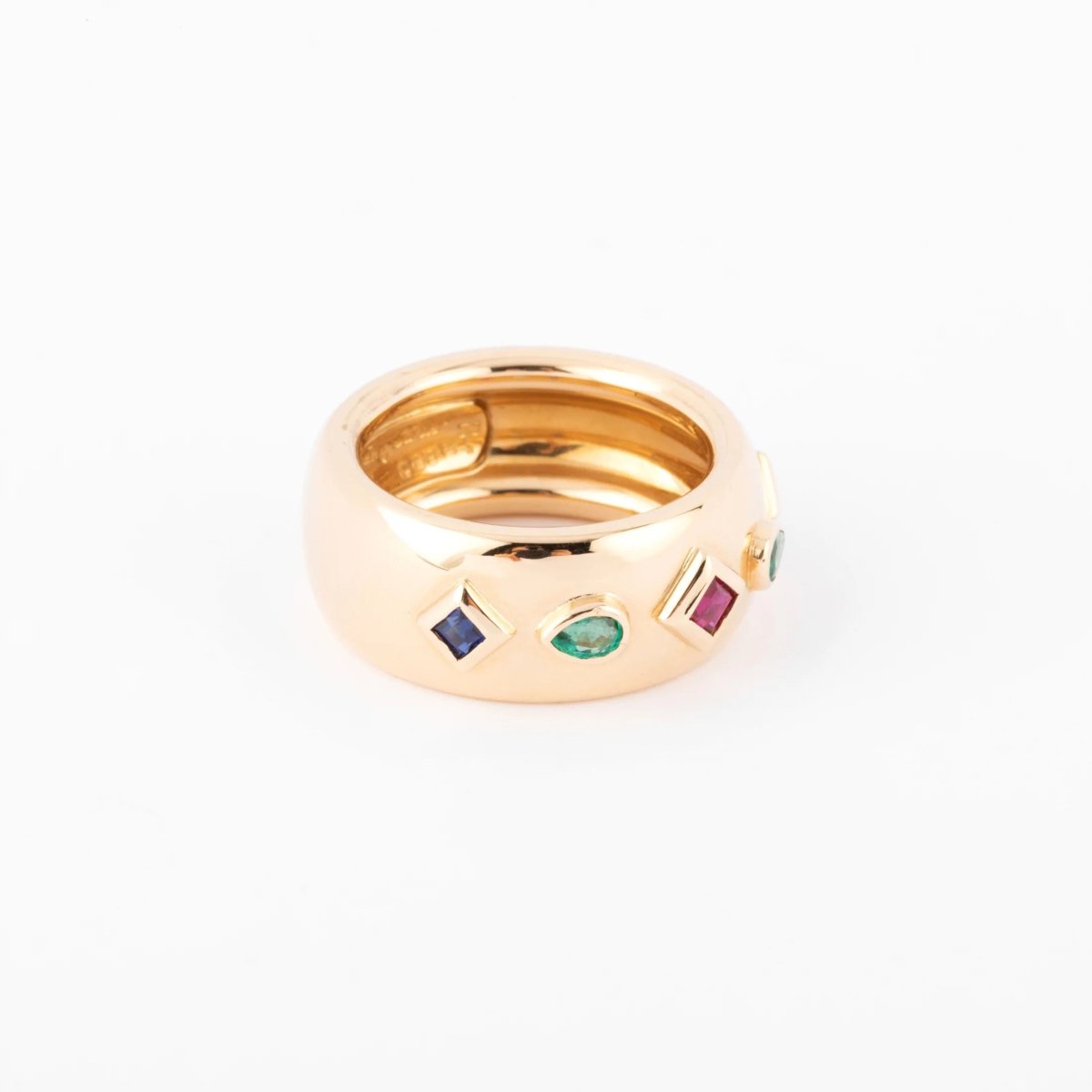 Bague anneau en pierres de couleurs de la maison Cartier - Castafiore