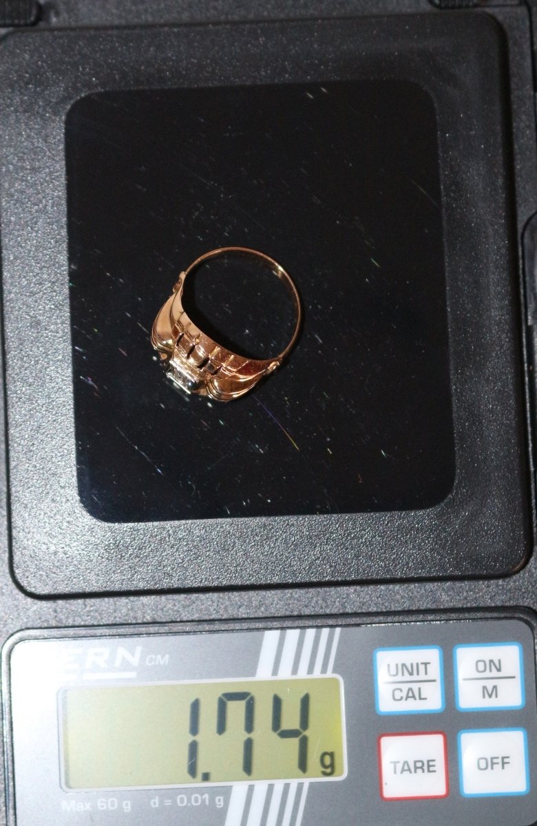 Bague Années 40 Or Jaune Et Diamant - Castafiore