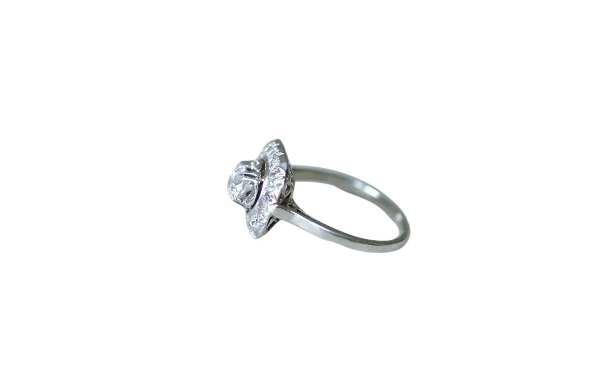 Bague Art Déco carré en or blanc, platine et diamant - Castafiore