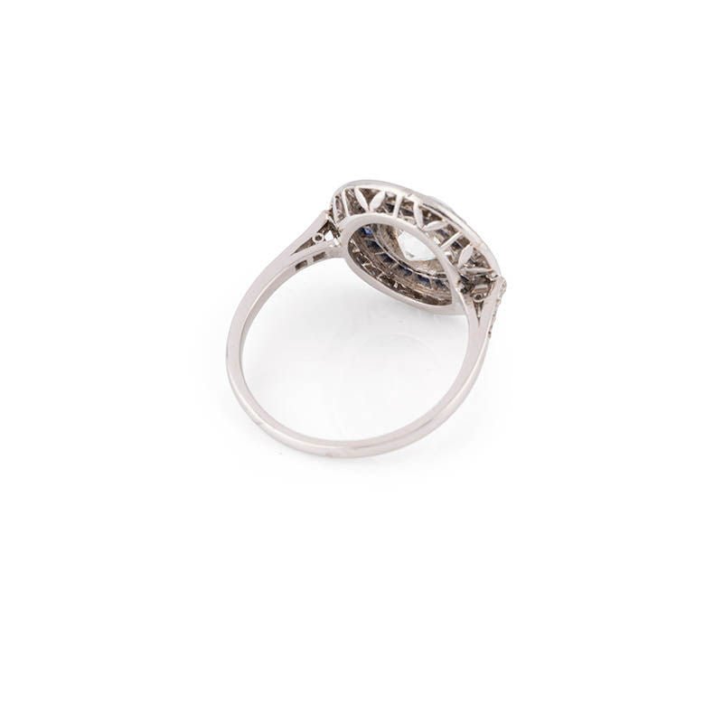 Bague Art Déco en platine, diamants et saphirs - Castafiore