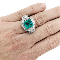 Bague Art Déco en platine, émeraude et diamants - Castafiore