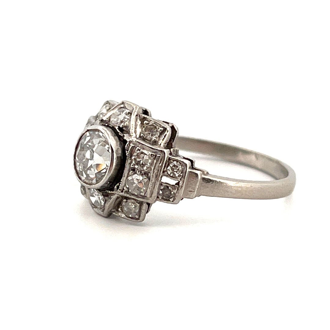 Bague Art Déco en platine et diamant - Castafiore